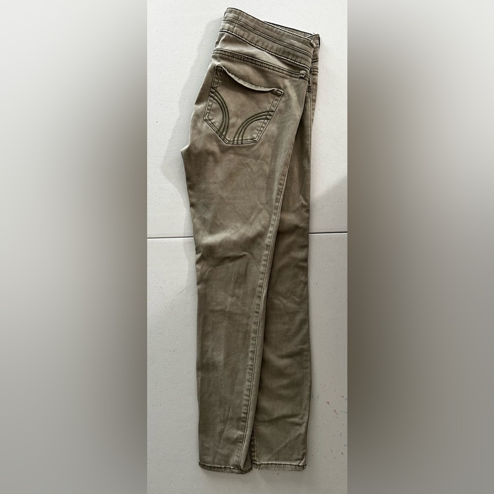 Hollister Olive Green Capris